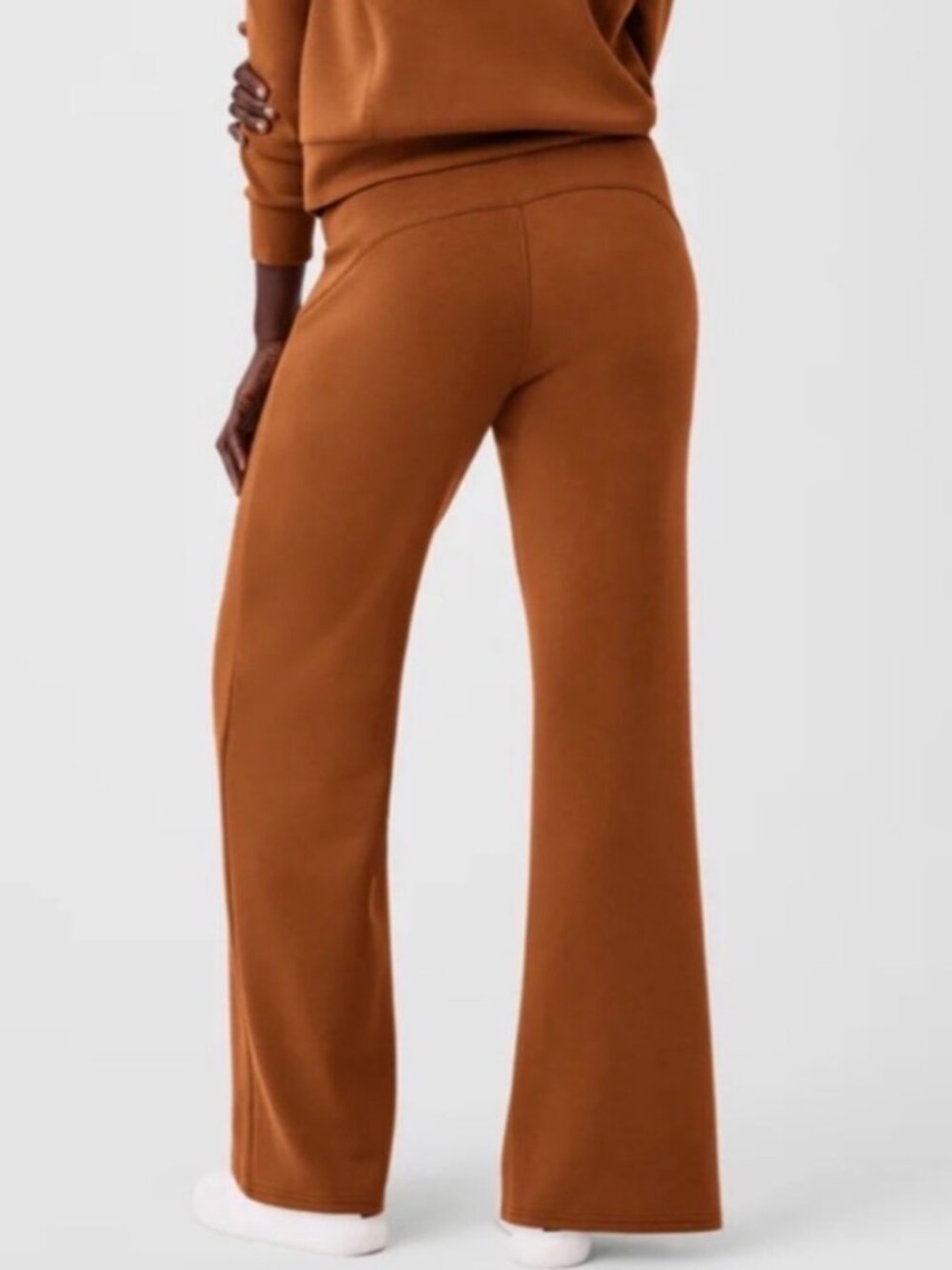 SPANX AirEssentials Wide Leg Pants - Butternut Squash- Size Small - Picture 2 of 7